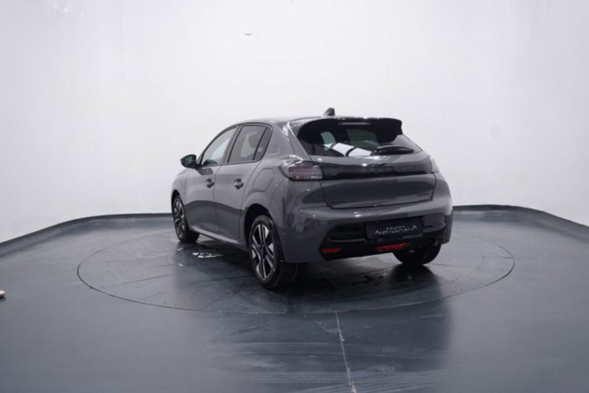 Peugeot 208 1.2 hybrid Active 100cv e-dcs 6 (4)