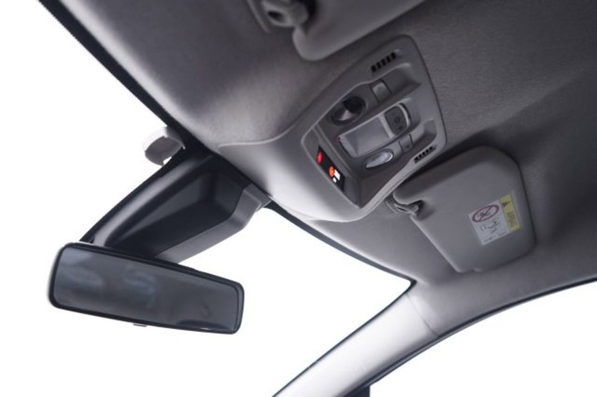 Citroen C3 BlueHDi 100 S&S Feel (17)