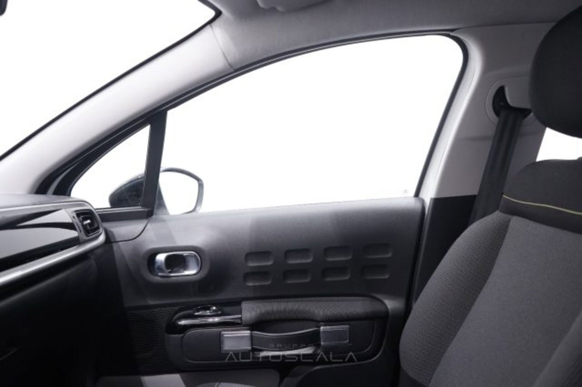 Citroen C3 BlueHDi 100 S&S Feel (18)