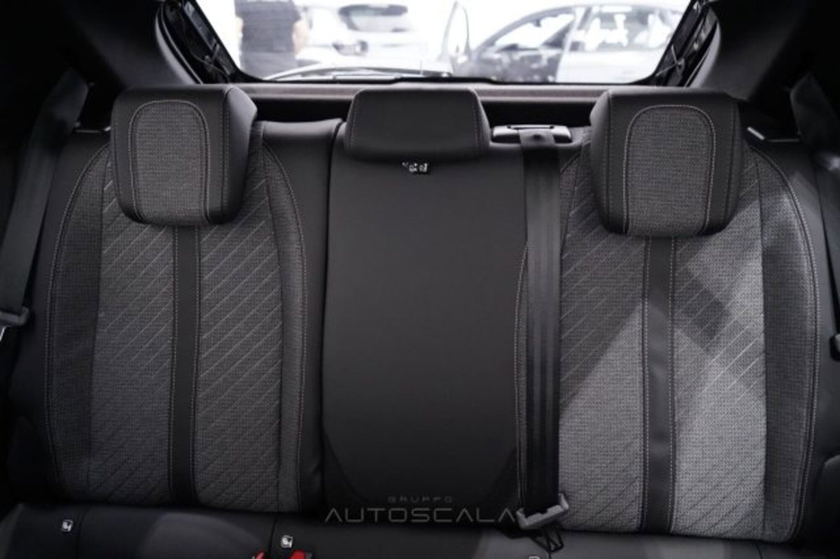 Peugeot 208 1.2 hybrid Active 100cv e-dcs 6 (20)