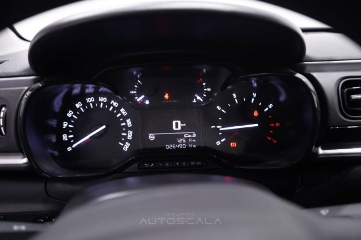 Citroen C3 BlueHDi 100 S&S Feel (13)