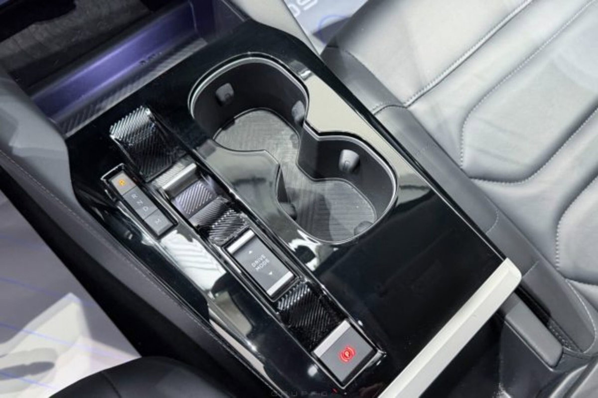 Citroen C5 X X PureTech 130 S&S EAT8 Shine (15)