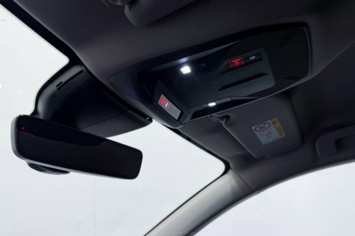Citroen C5 X X PureTech 130 S&S EAT8 Shine (17)