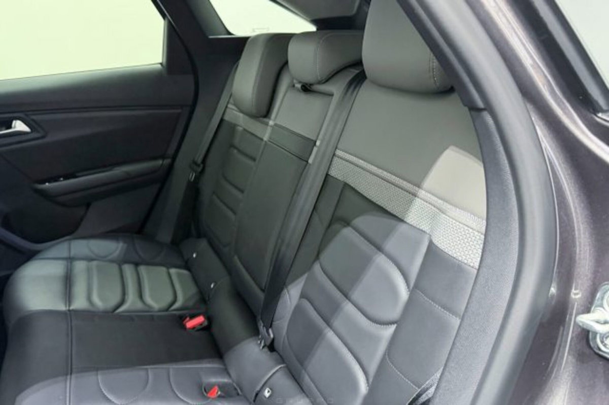 Citroen C5 X X PureTech 130 S&S EAT8 Shine (20)