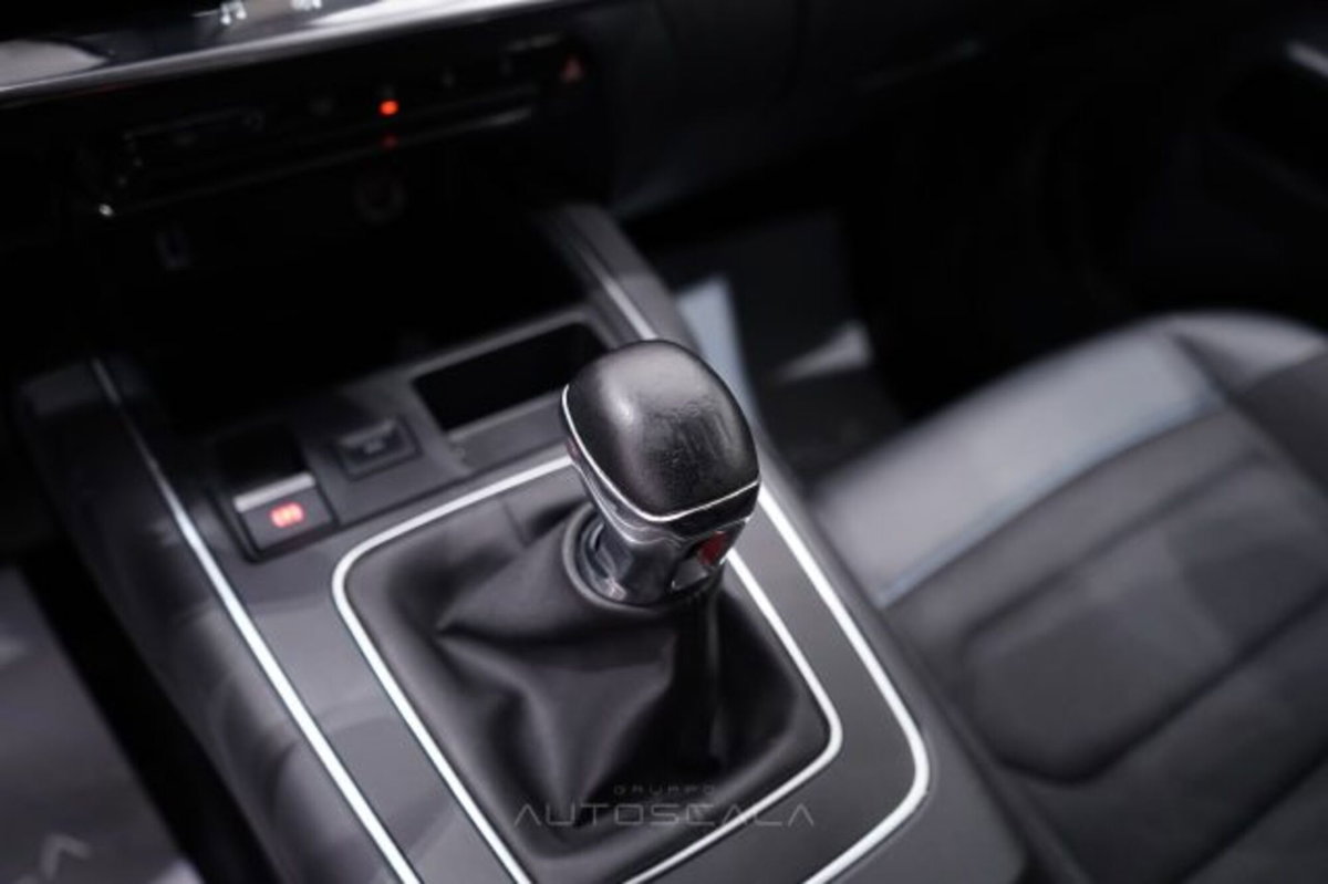 Citroen C5 Aircross Aircross PureTech 130 S&S Feel (16)