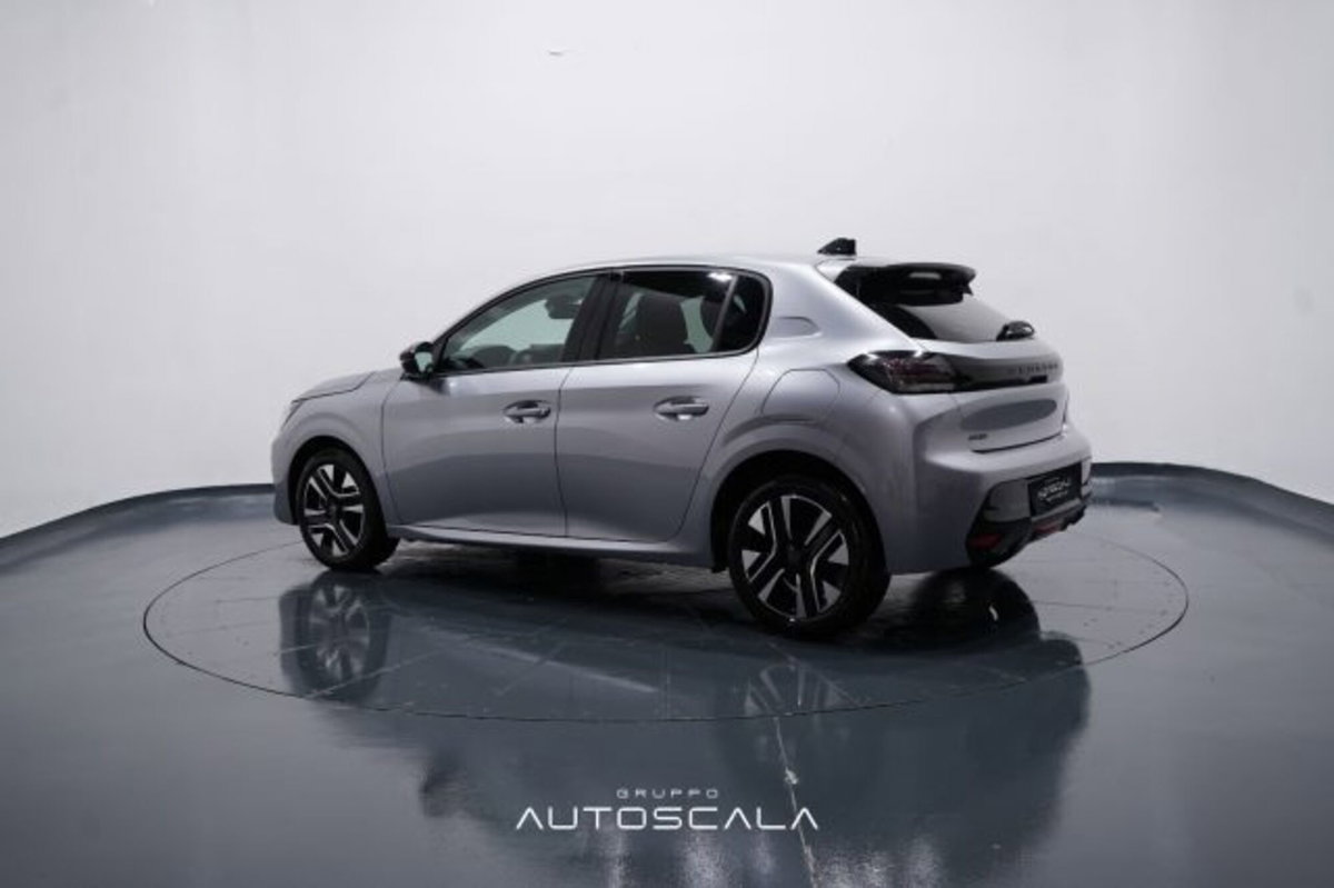 Peugeot 208 1.2 puretech Active s&s 100cv (4)