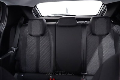 Peugeot 208 1.2 puretech Active s&s 100cv (17)