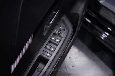 Peugeot 208 1.2 puretech Active s&s 100cv (10)