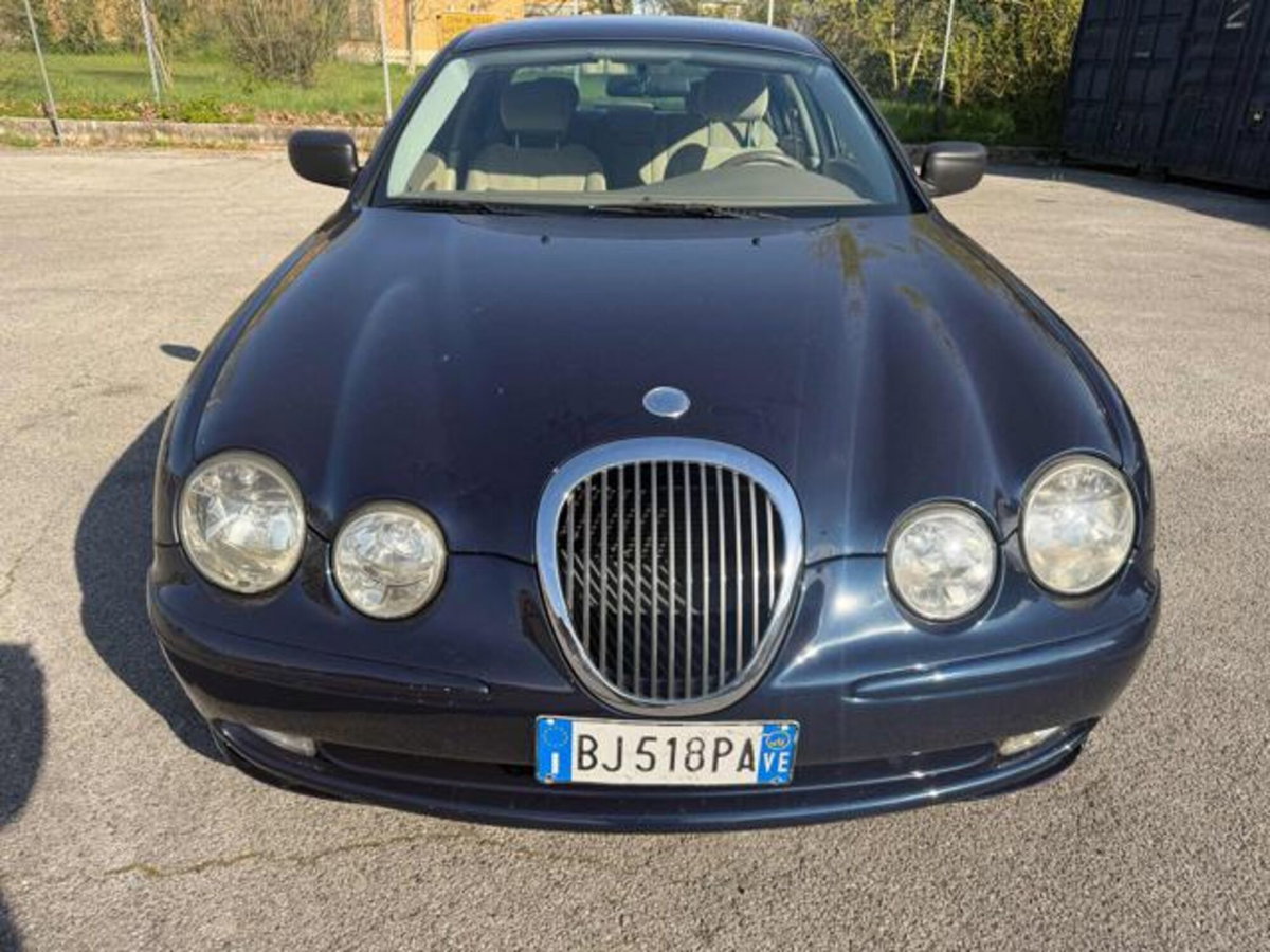 Jaguar S-Type 3.0 V6 Executive
