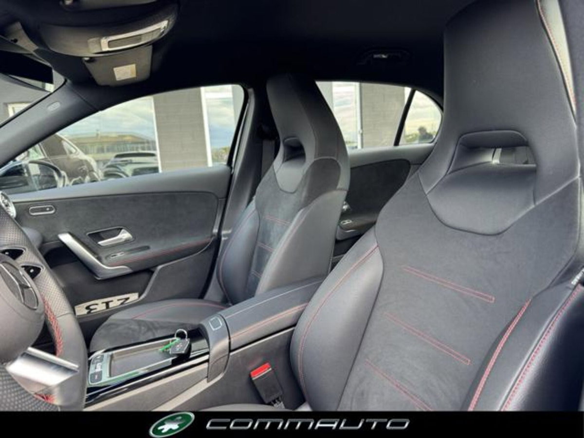 Mercedes-Benz Classe A 180 AMG Line Premium Plus auto (10)
