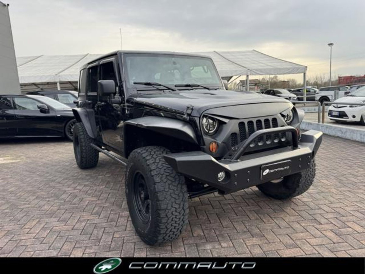 Jeep Wrangler Unlimited 2.8 CRD Sahara (3)