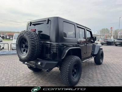 Jeep Wrangler Unlimited 2.8 CRD Sahara (4)