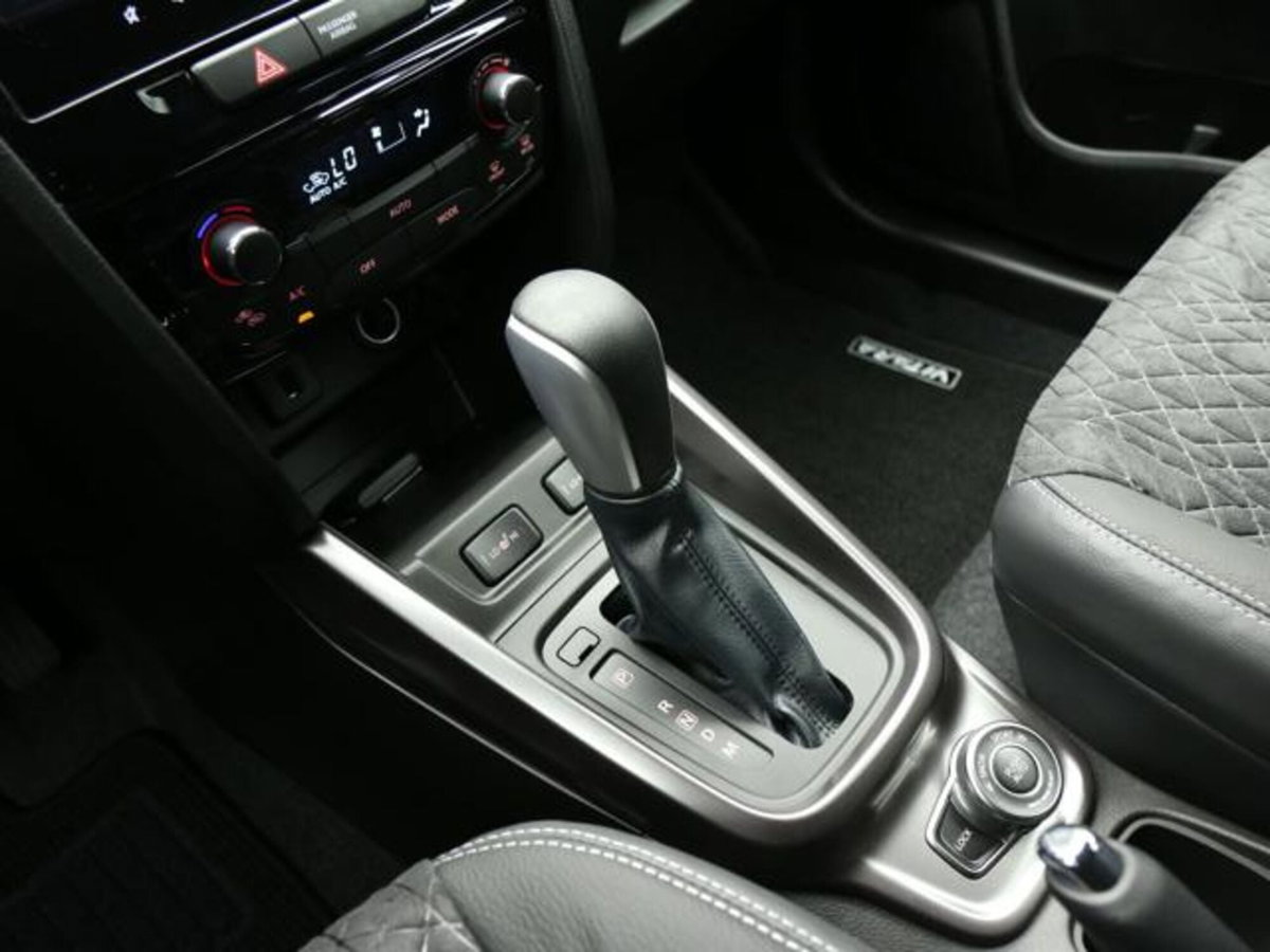 Suzuki Vitara 1.4h Top 4wd allgrip 110cv at (13)