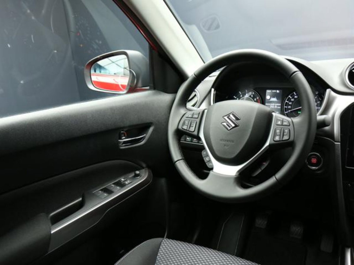 Suzuki Vitara 1.4 Hybrid 4WD AllGrip Easy Cool (12)
