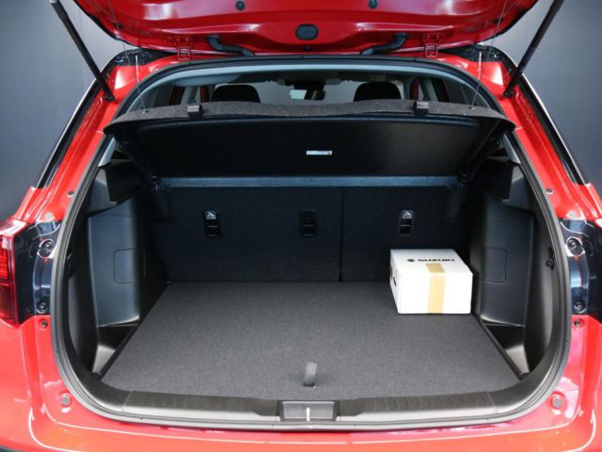 Suzuki Vitara 1.4 Hybrid 4WD AllGrip Easy Cool (7)