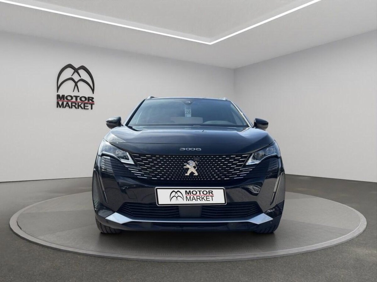 Peugeot 3008 73 kWh GT (2)