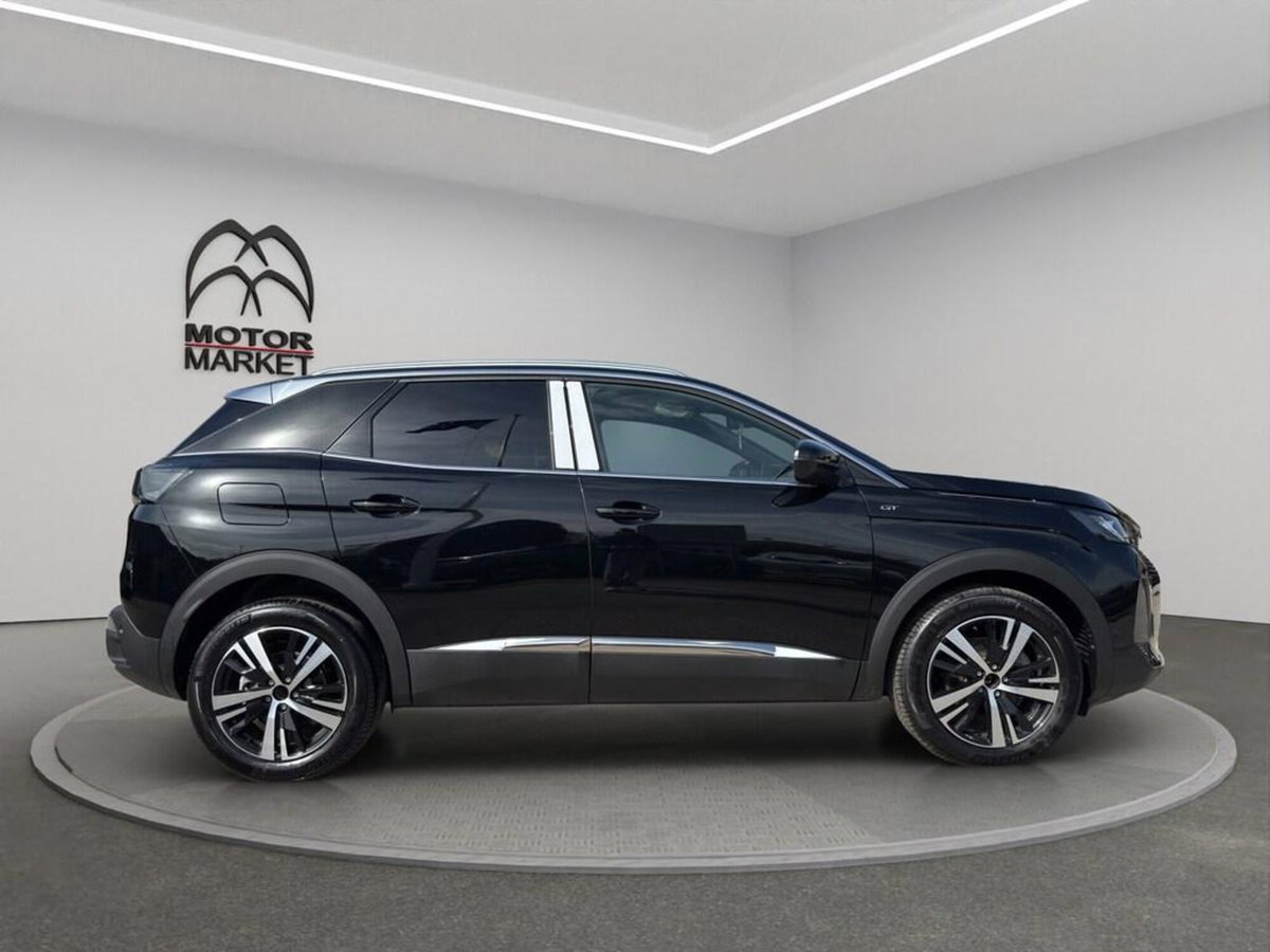 Peugeot 3008 73 kWh GT (4)