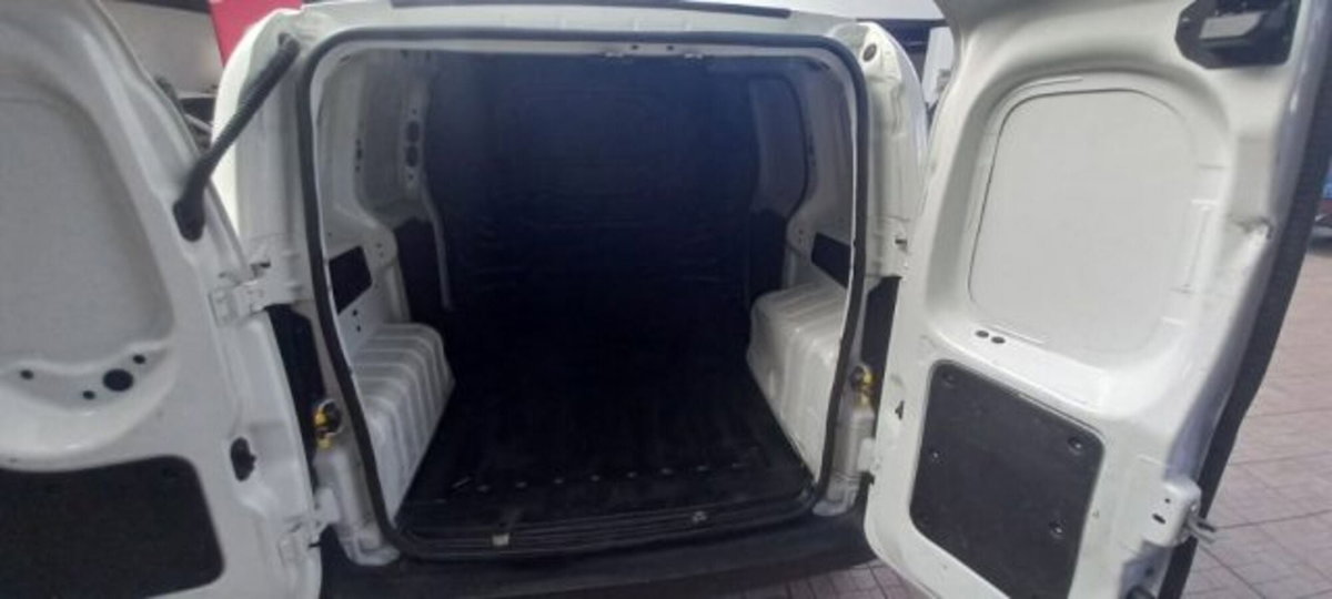 Fiat Fiorino QUBO 1.3 MJT 95CV SX (N1) (7)