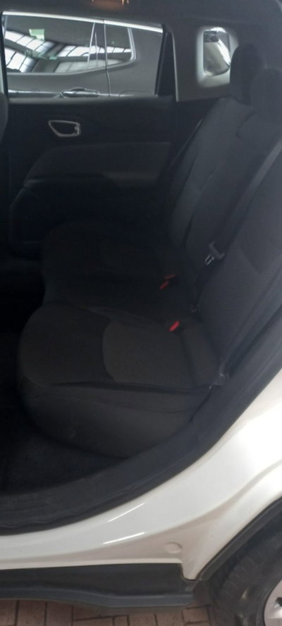 Jeep Compass 1.5 turbo t4 mhev Altitude 2wd 130cv dct (9)