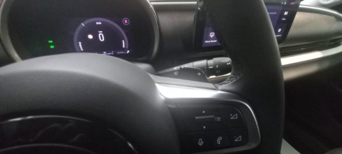 Fiat 600 1.2 hybrid 110cv auto (10)