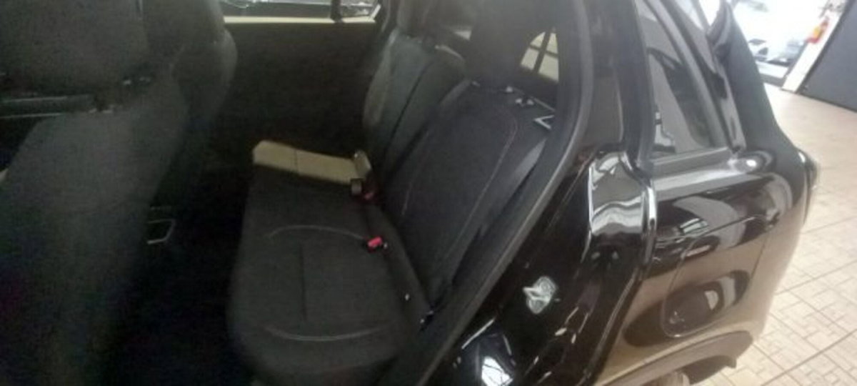 Fiat 600 1.2 hybrid 110cv auto (6)