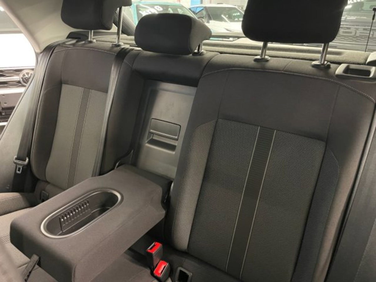 Volkswagen T-Roc 1.5 tsi Life dsg (10)