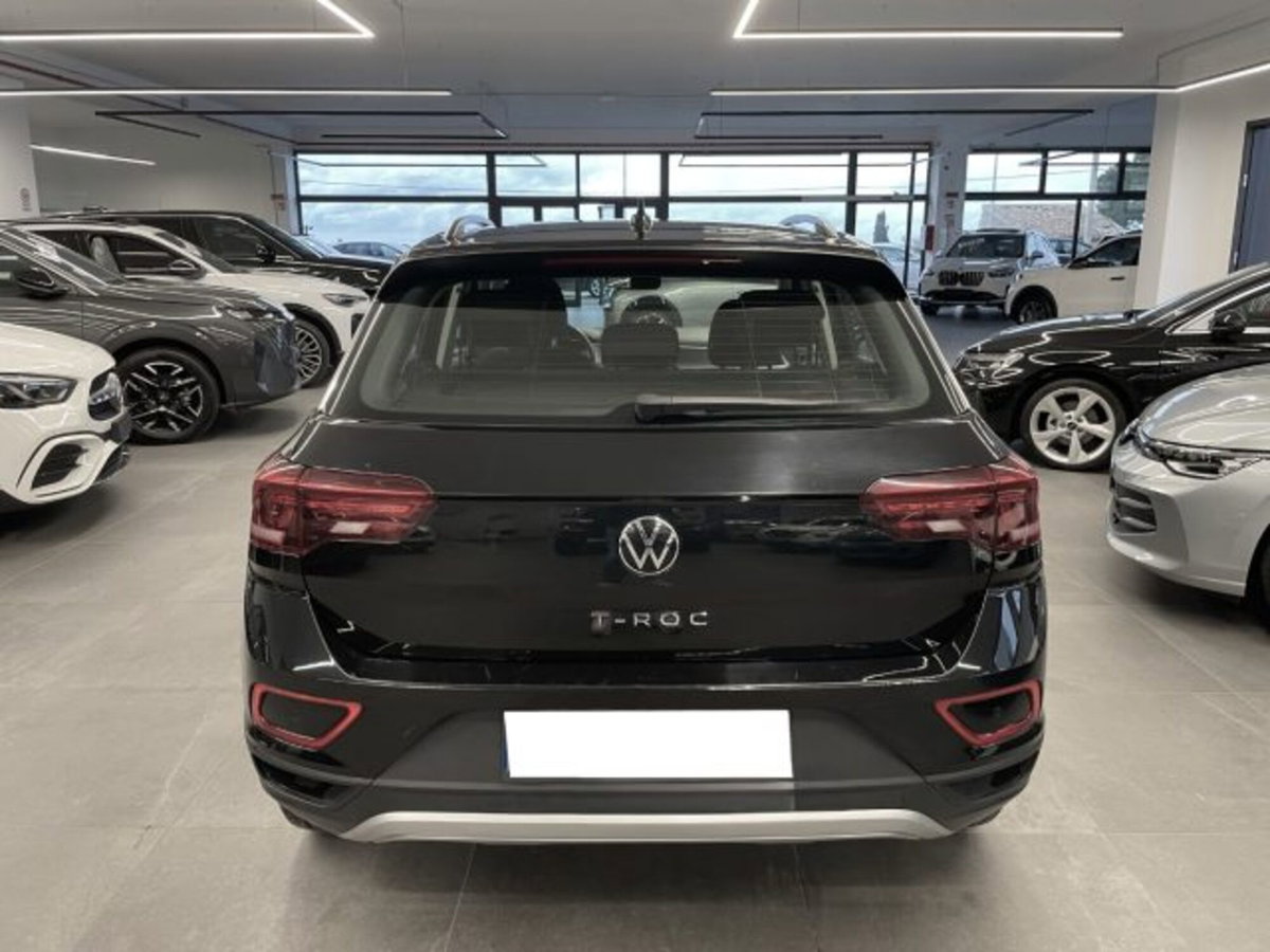 Volkswagen T-Roc 1.5 tsi Life dsg (3)