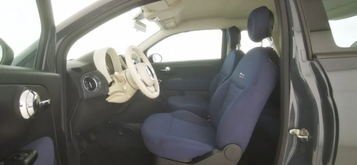 Fiat 500 1.0 Hybrid Red (13)