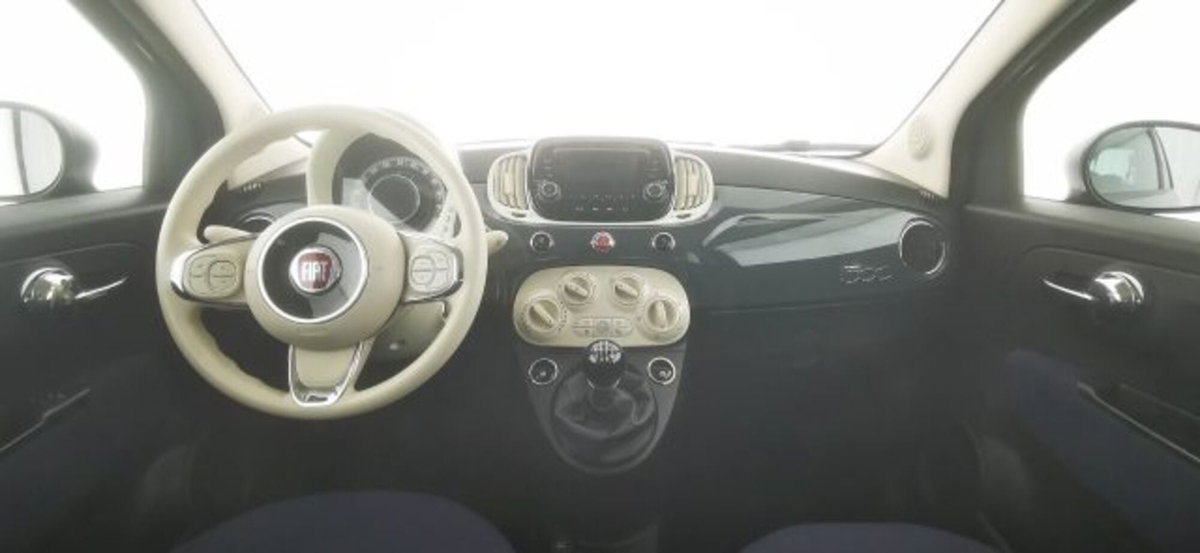Fiat 500 1.0 Hybrid Red (9)
