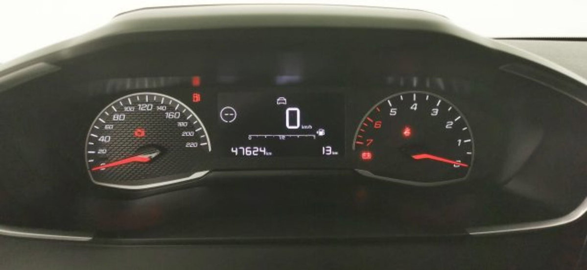 Peugeot 208 1.2 puretech Active s&s 75cv (10)