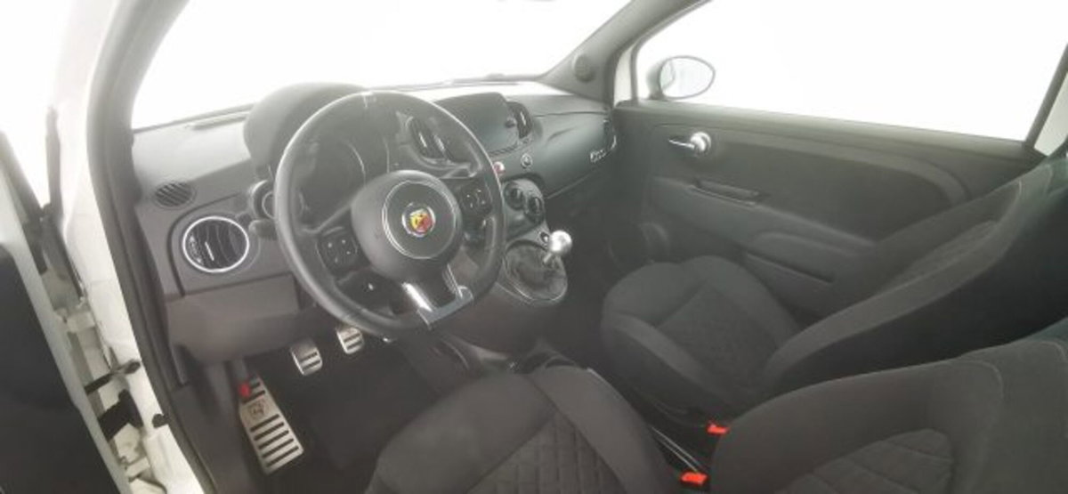 Abarth 595 Cabrio 595 C 1.4 Turbo T-Jet 165 CV Turismo (9)