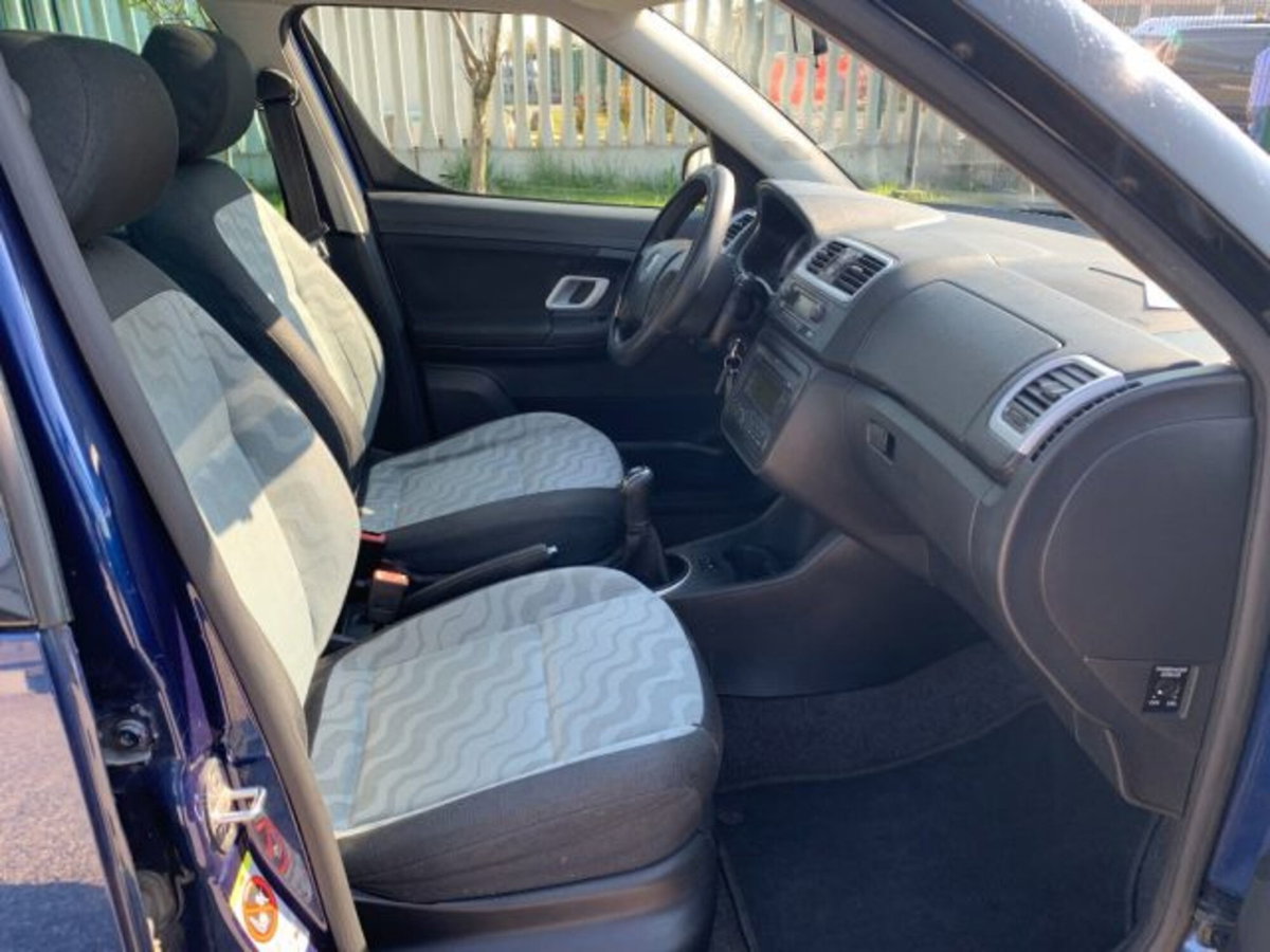 Skoda Roomster 16V Comfort GPLine (12)