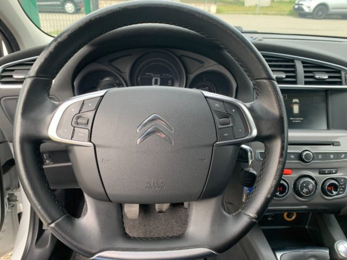 Citroen C4 BlueHDi 100 Feel (14)