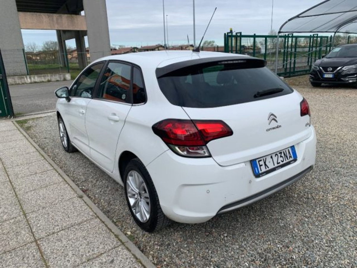 Citroen C4 BlueHDi 100 Feel (7)