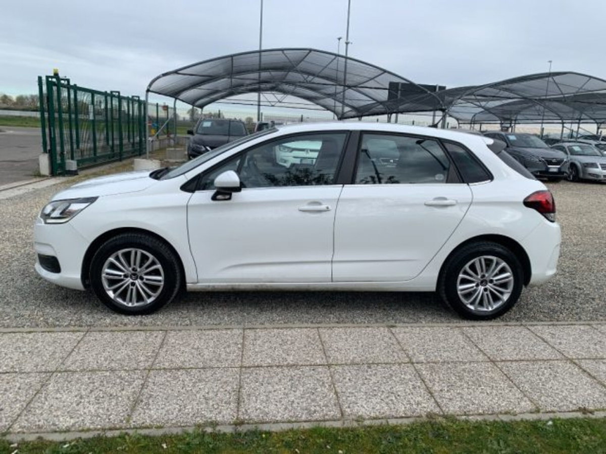 Citroen C4 BlueHDi 100 Feel (8)