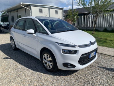 Citroen C4 Picasso 1.6 e-HDi 115 Exclusive (3)
