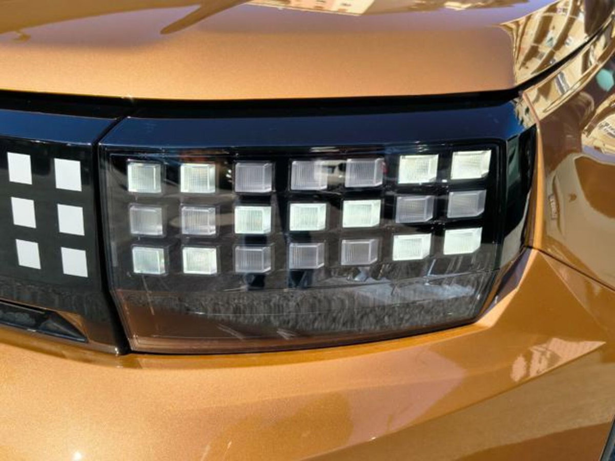 Fiat Grande Panda 1.2 Icon 100cv (18)