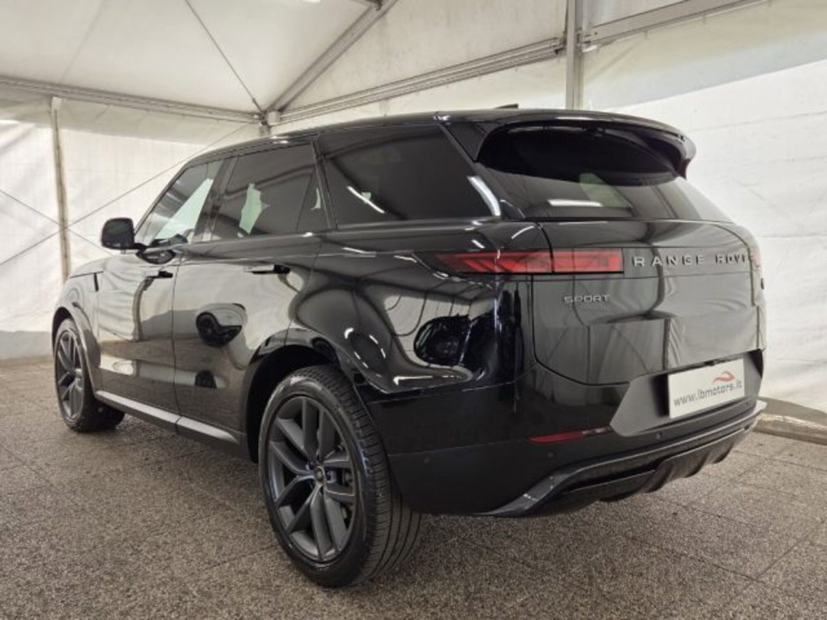 Land Rover Range Rover Sport 3.0D l6 249 CV HSE Dynamic Stealth (4)