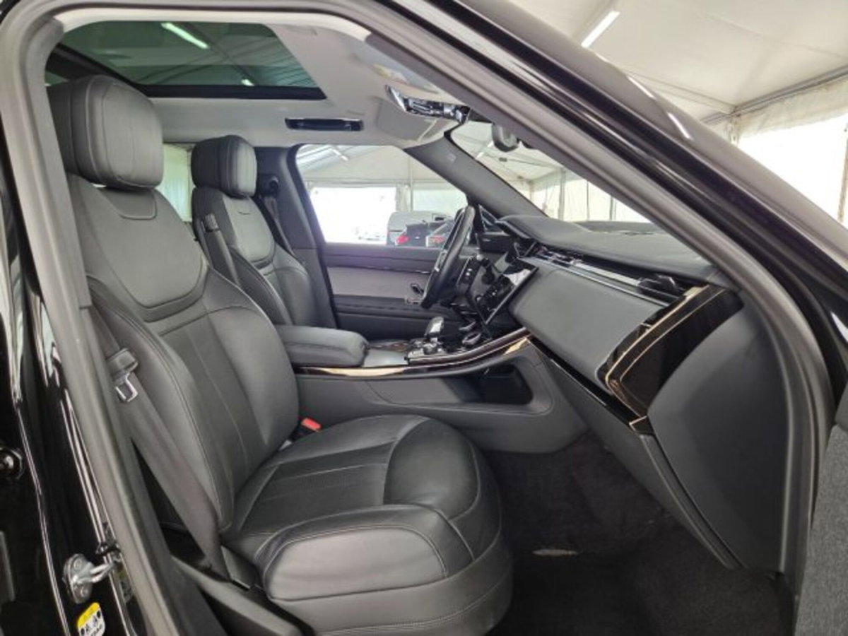 Land Rover Range Rover Sport 3.0D l6 249 CV HSE Dynamic Stealth (9)