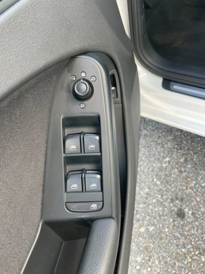 Audi A4 1.8 TFSI 160 CV (11)