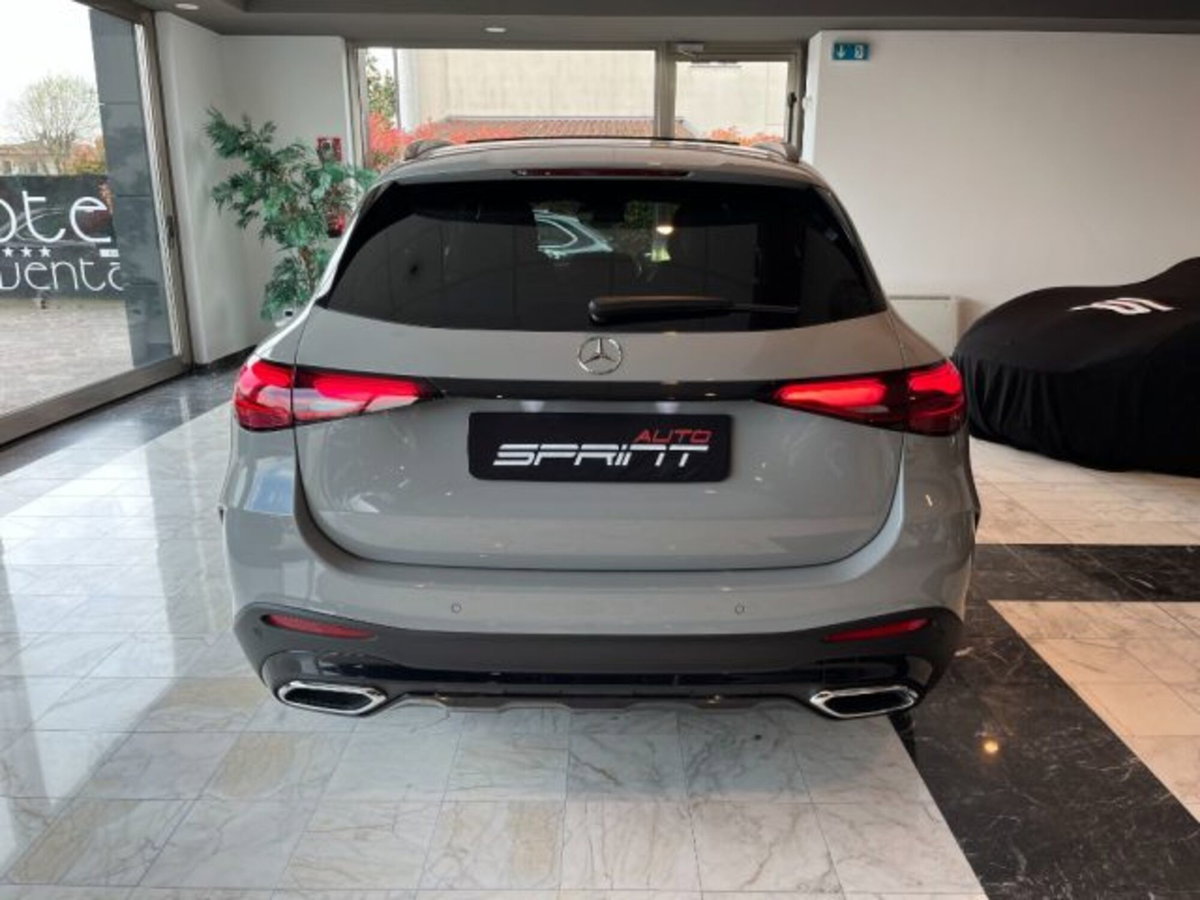 Mercedes-Benz GLC SUV 300 d AMG Line Premium Plus 4matic auto (14)