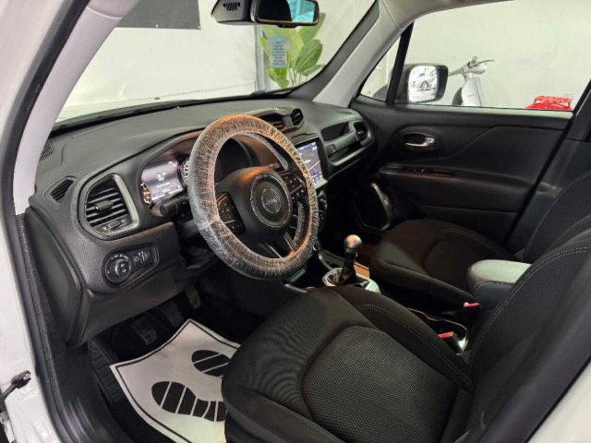 Jeep Renegade 1.0 T3 Limited (17)