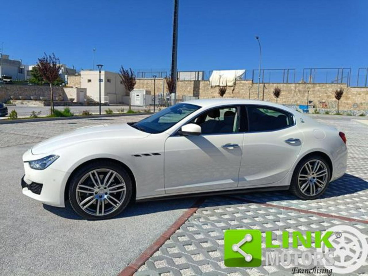 Maserati Ghibli Ghibli V6 Diesel Gransport (12)
