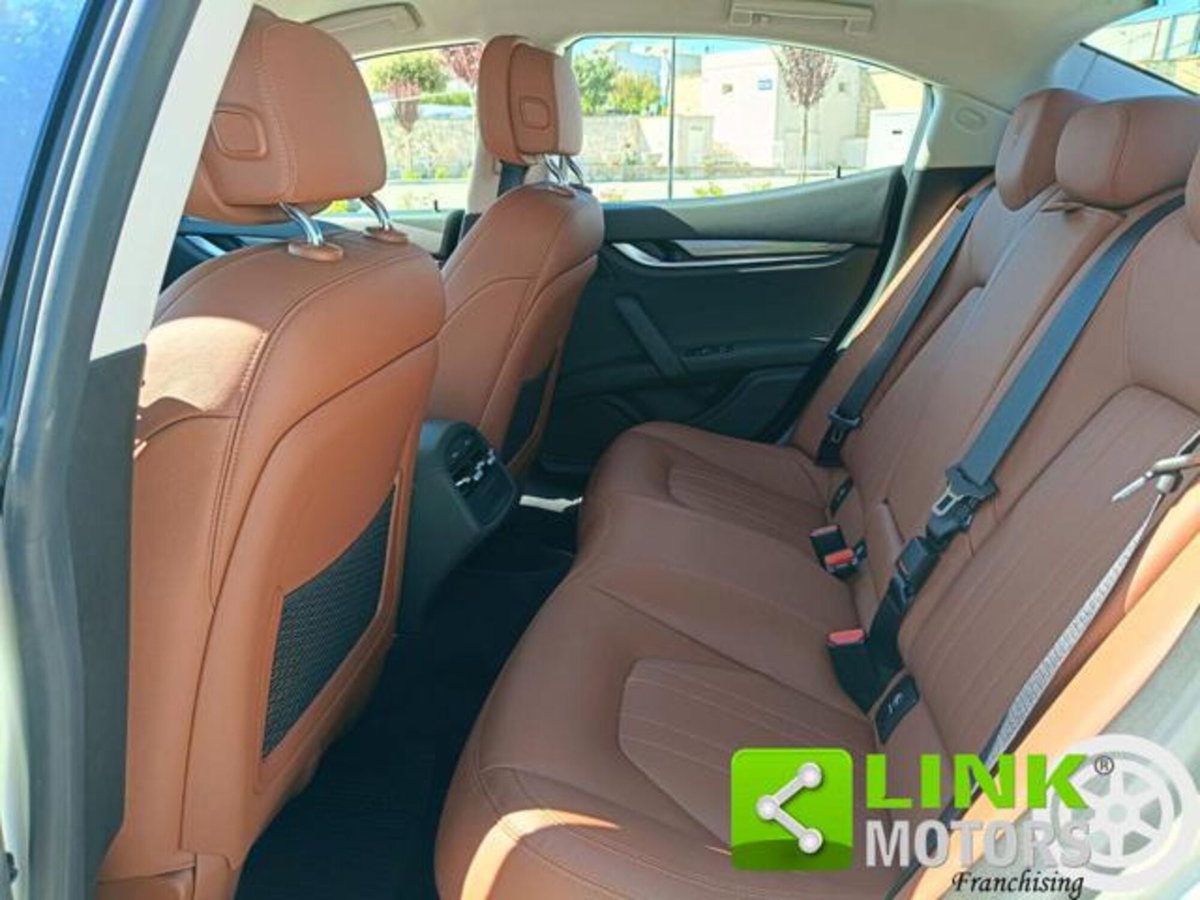 Maserati Ghibli Ghibli V6 Diesel Gransport (13)