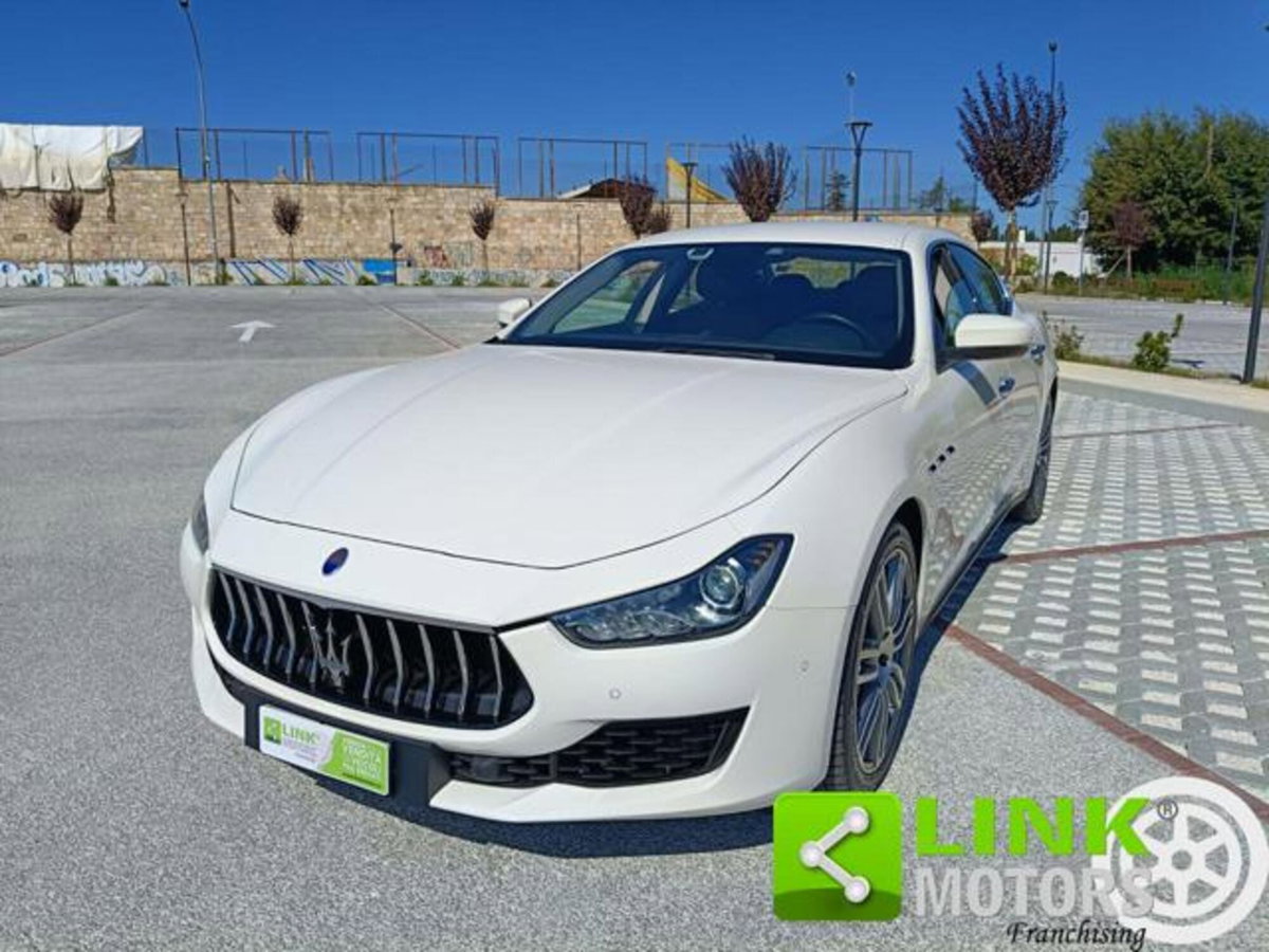 Maserati Ghibli Ghibli V6 Diesel Gransport (16)