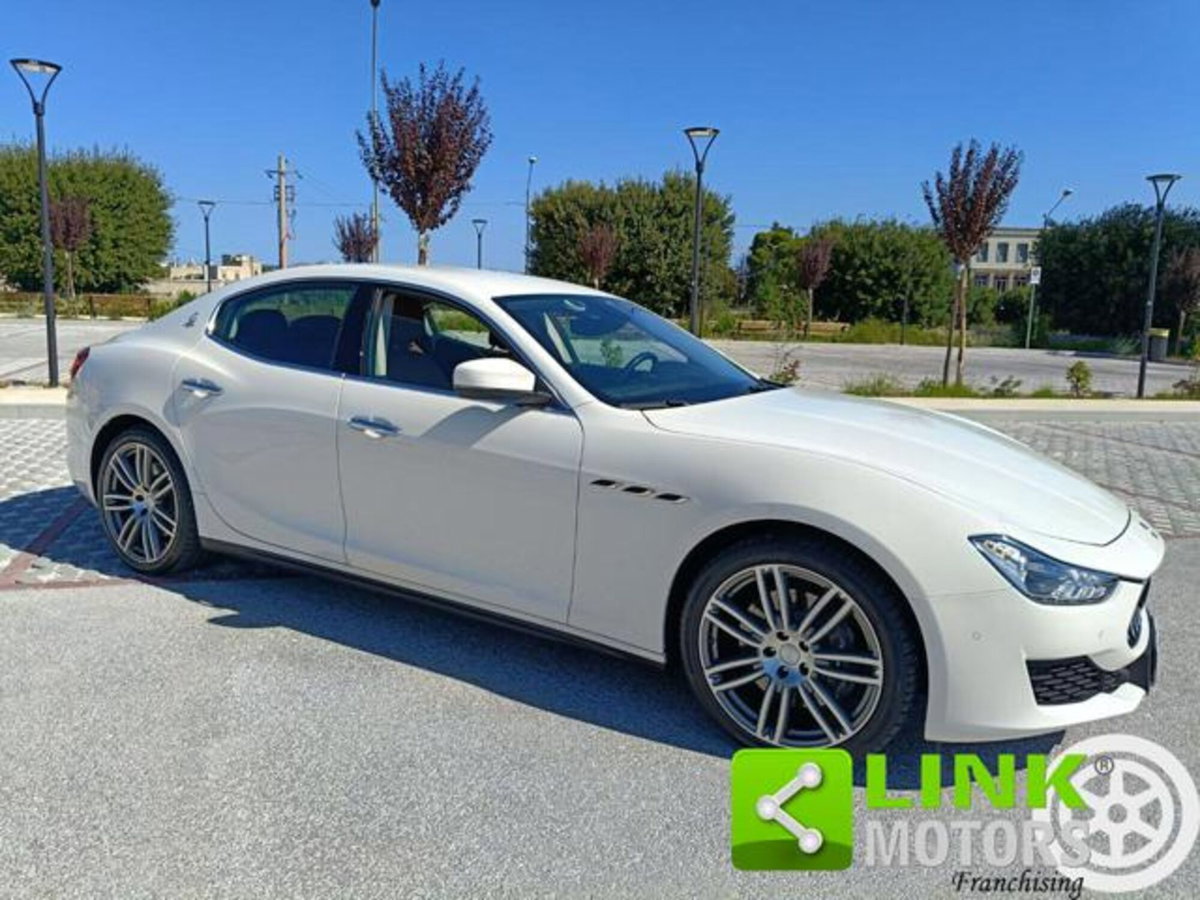 Maserati Ghibli Ghibli V6 Diesel Gransport (2)