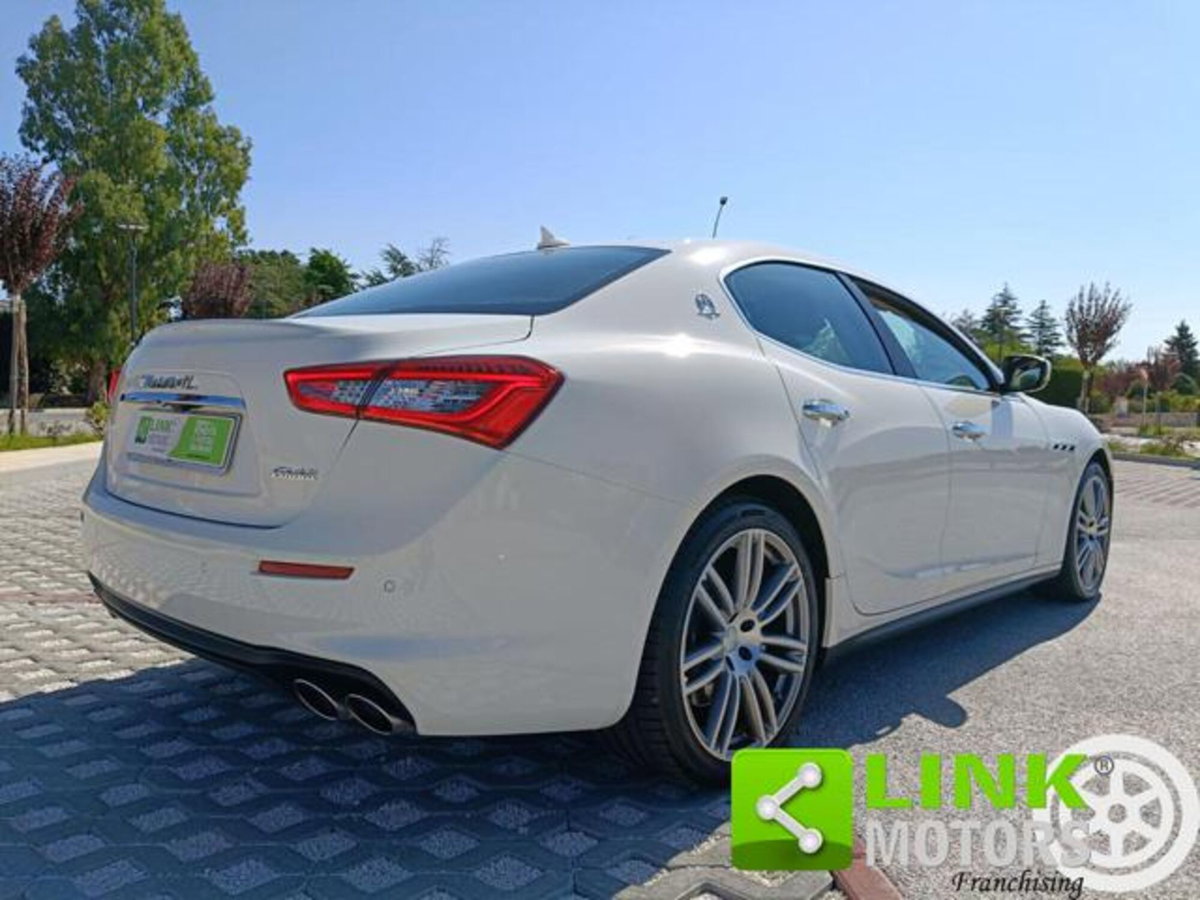 Maserati Ghibli Ghibli V6 Diesel Gransport (3)