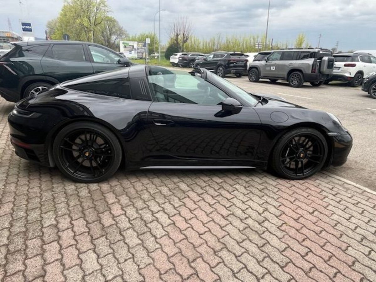 Porsche 911 Cabrio Targa 3.0 4 GTS (4)