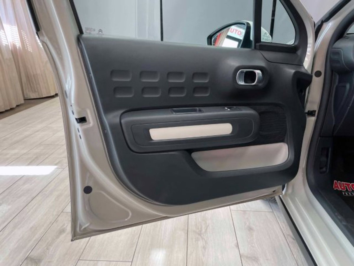 Citroen C3 1.2 puretech You s&s 83cv neopatentati (15)