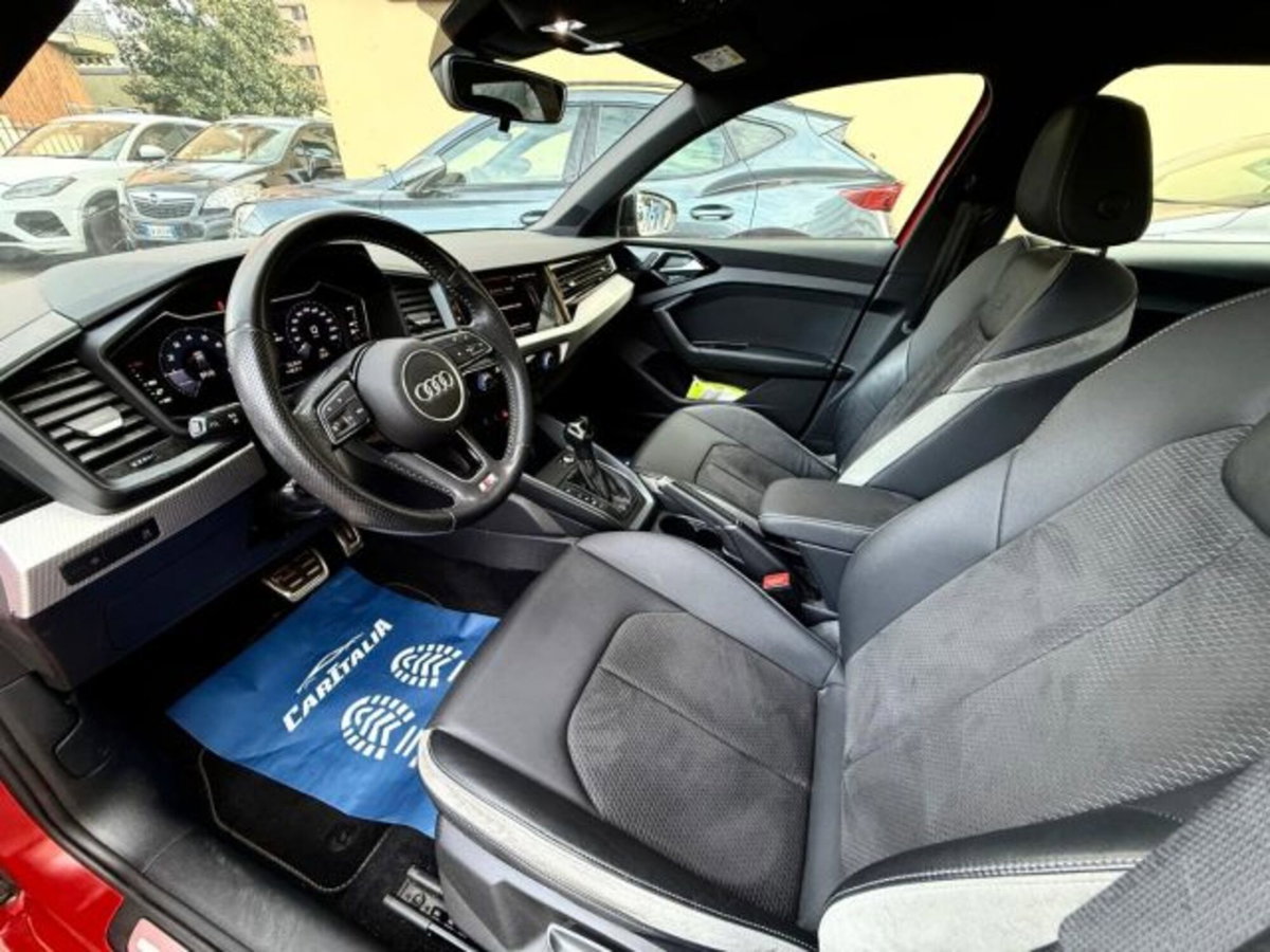 Audi A1 Sportback 30 TFSI S tronic S line edition (9)